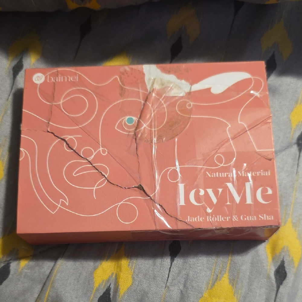 Aime Leon Dore Pink Jade Roller & Gua Sha Set
